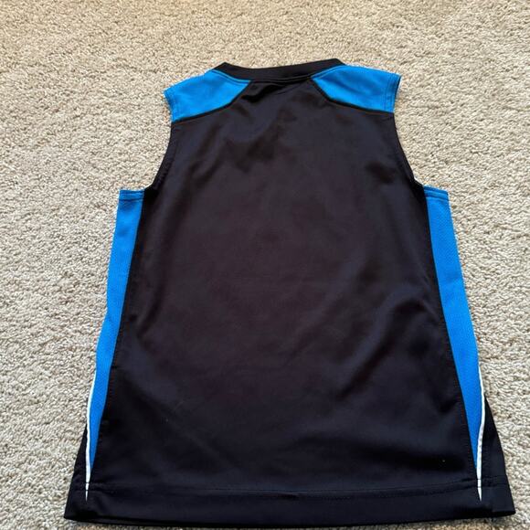Nike Dri-Fit Boys Sleeveless Stay Dry Tank Top Size 5 Black Blue Swoosh - Picture 4 of 4